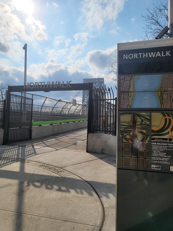 Photo: Edgar Flores, Intern, Office of Sustainability Entrance to the bike path