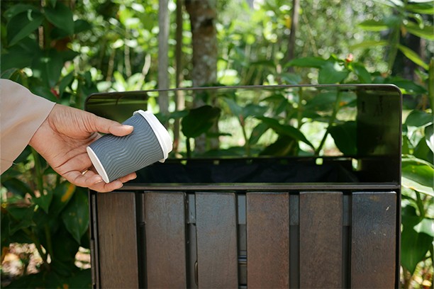 Coffee cup recycling