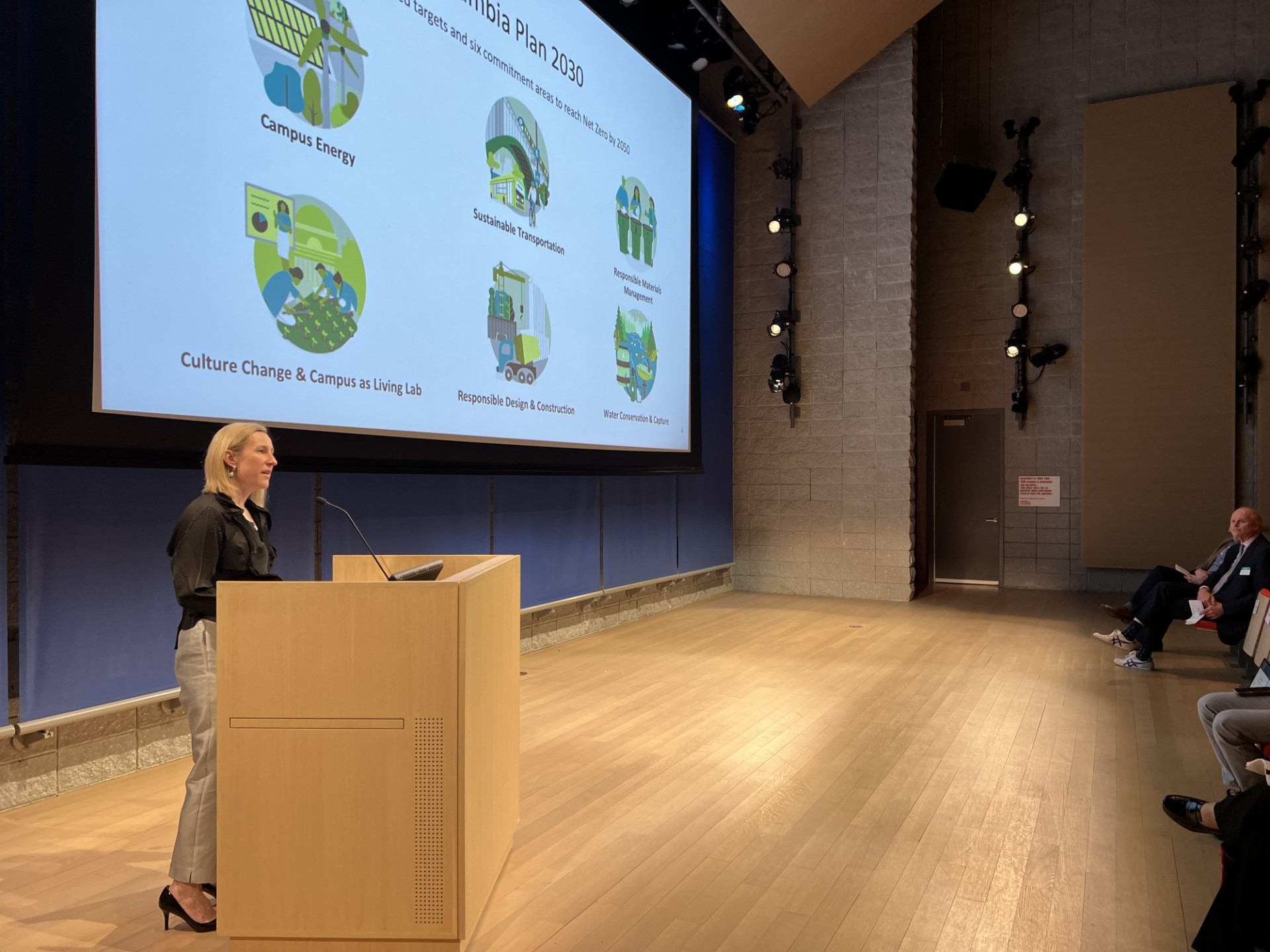 Jessica Prata presents her slides at the showcase event